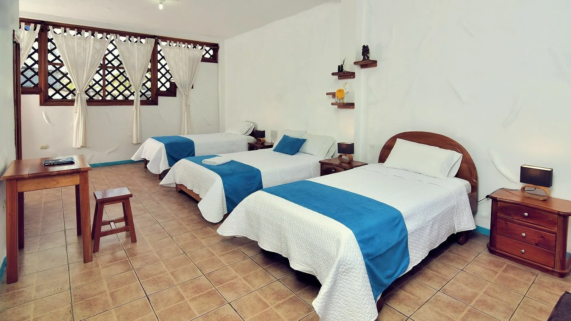 Hostel Galapagos Native Puerto Ayora